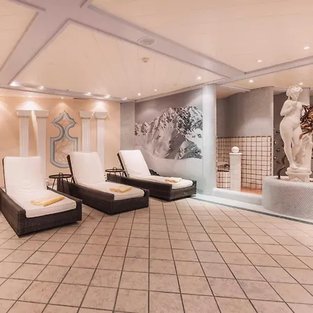 Piz Buin Hotel 4*
