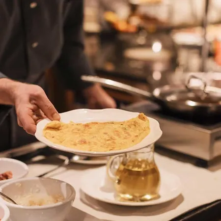 Piz Buin 4* イシュグル