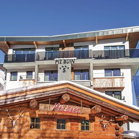 Piz Buin 4* イシュグル